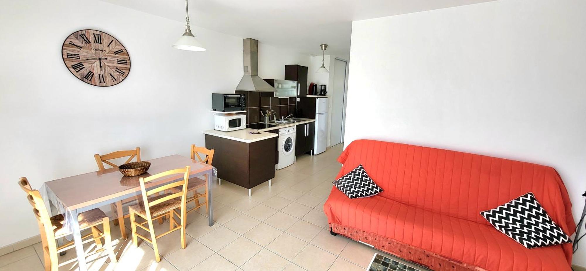 Logement Thermale Et De Tourisme Les Acacias 6 Jonzac Exterior photo